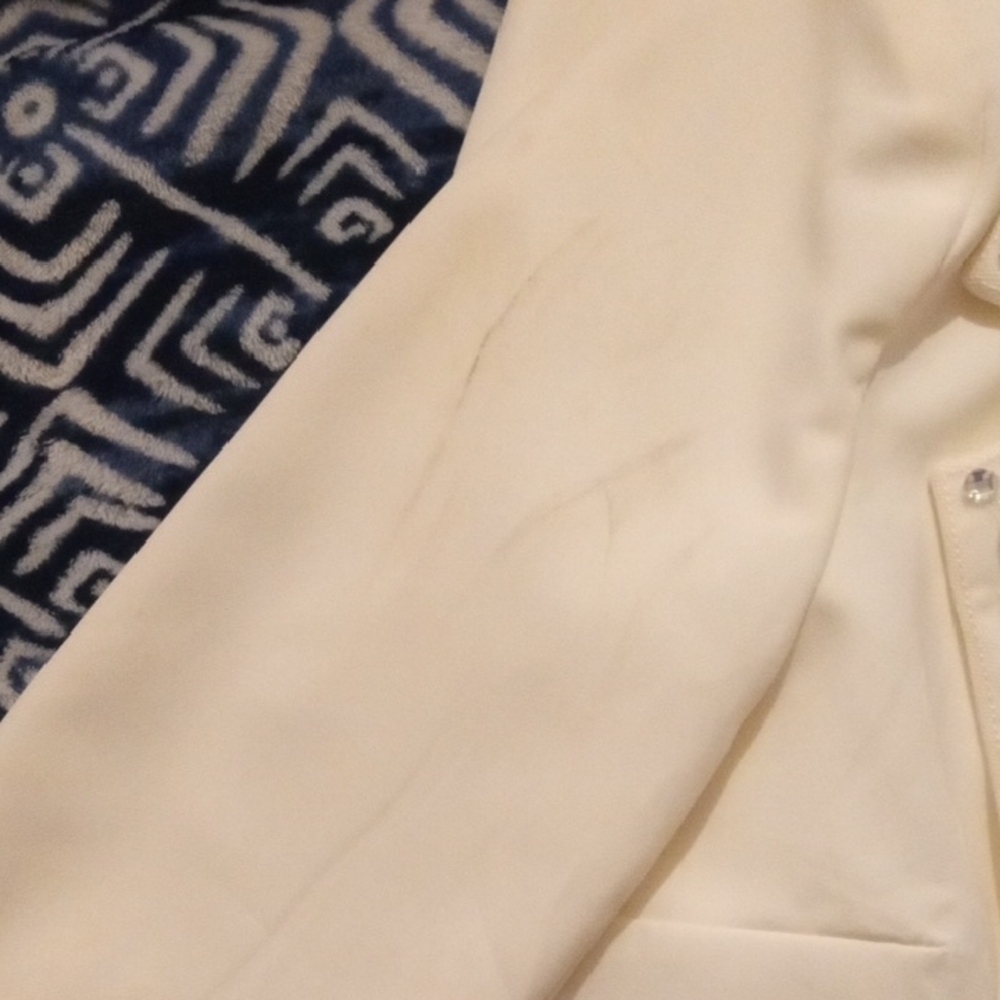 Blithe Embellished Cream Jacket - image 5